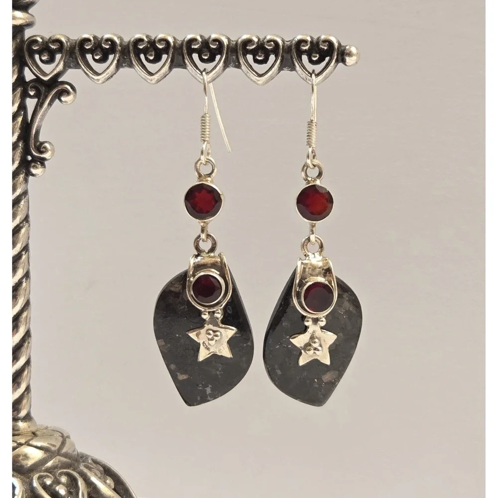 Unique Sterling Silver Red Garnet & Obsidian Star Dangle Earrings 925